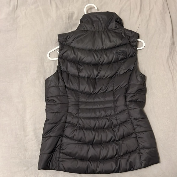Black Puffy Northface Vest - Picture 2 of 3